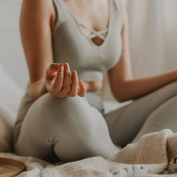 Do You Find it Difficult to Meditate? If So, Guided Meditations May Help